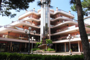 Residence Crystal Palace Milano Marittima